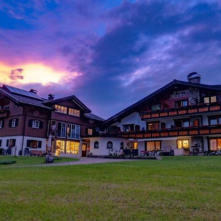 Готель Gaestehaus Mathies Міттельберг Екстер'єр фото